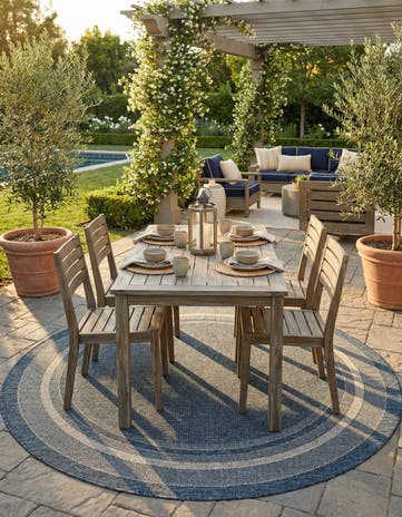 6' x 6' Easy-Clean Border Indoor / Outdoor Round Rug