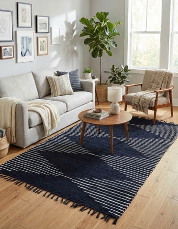 5' 1 x 8' Hand Woven Chindi Cotton Rug