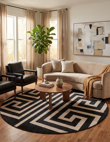 Black Hera Round Rug