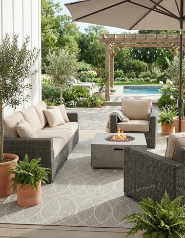 Light Gray Easy-Clean Lattice Indoor / Outdoor Square Rug