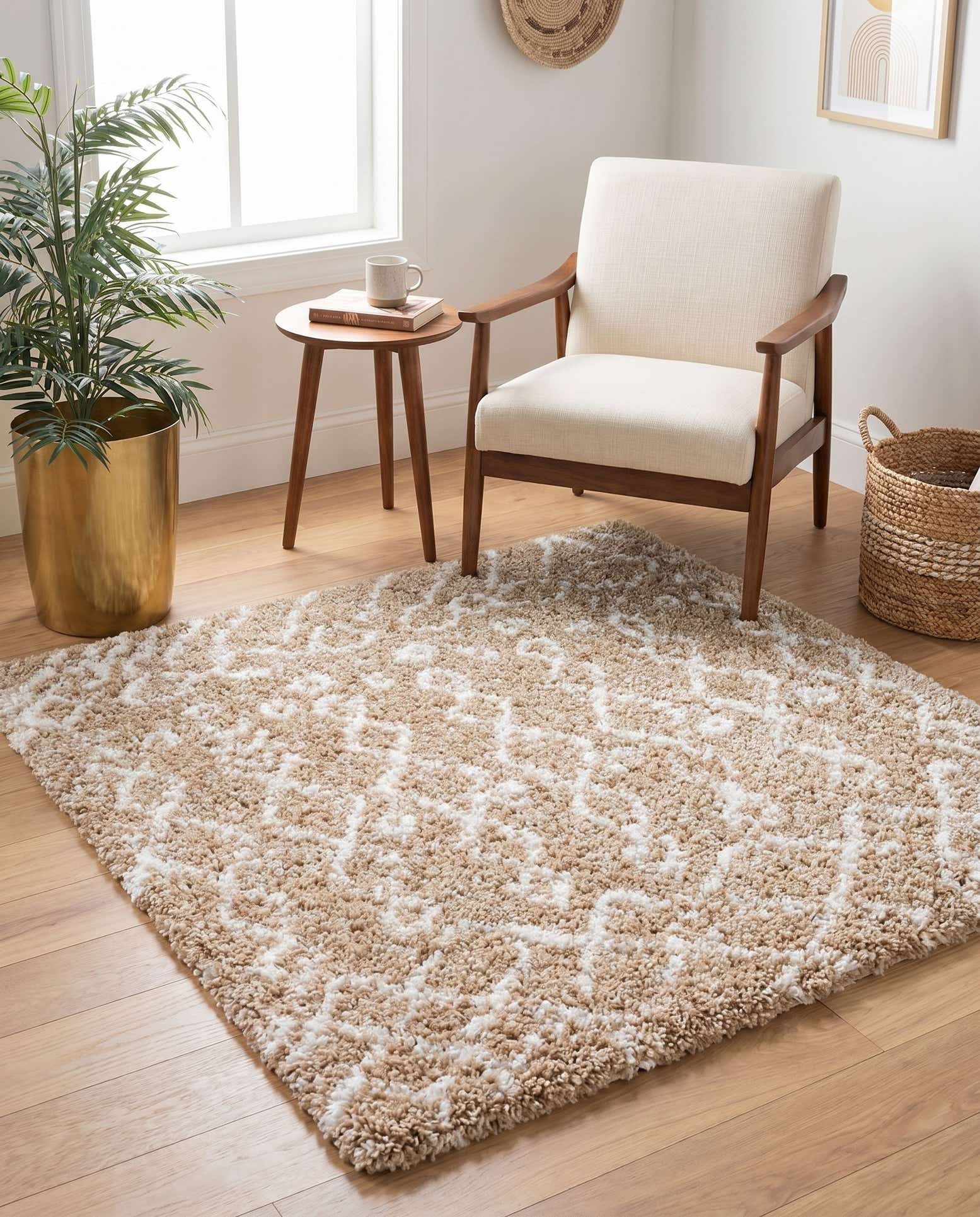 4' x 4' Moroccan Shag Square Rug