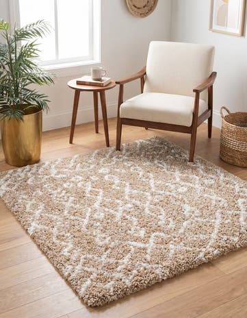 4' x 4' Moroccan Shag Square Rug