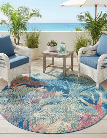 5' 3 x 5' 3 Easy-Clean Coastal Indoor / Outdoor Round Rug