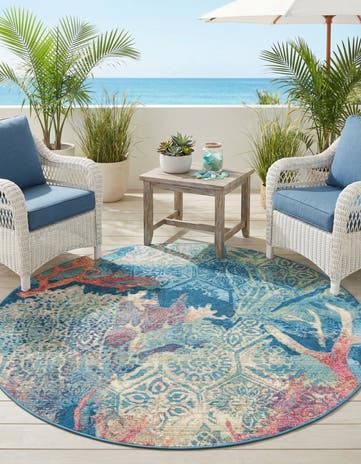5' 3 x 5' 3 Easy-Clean Coastal Indoor / Outdoor Round Rug