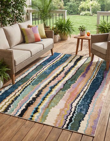 5' x 7' Easy-Clean Modern Indoor / Outdoor Rug