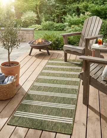 Green Easy-Clean Jill Zarin Anguilla Indoor / Outdoor Runner Rug