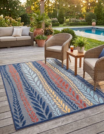 5' x 7' 7 Easy-Clean Indoor / Outdoor Rug