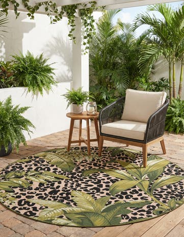 6' x 6' Easy-Clean Botanical Indoor / Outdoor Round Rug