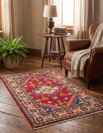 2' 8 x 4' 3 Hand Knotted Kazak Rug