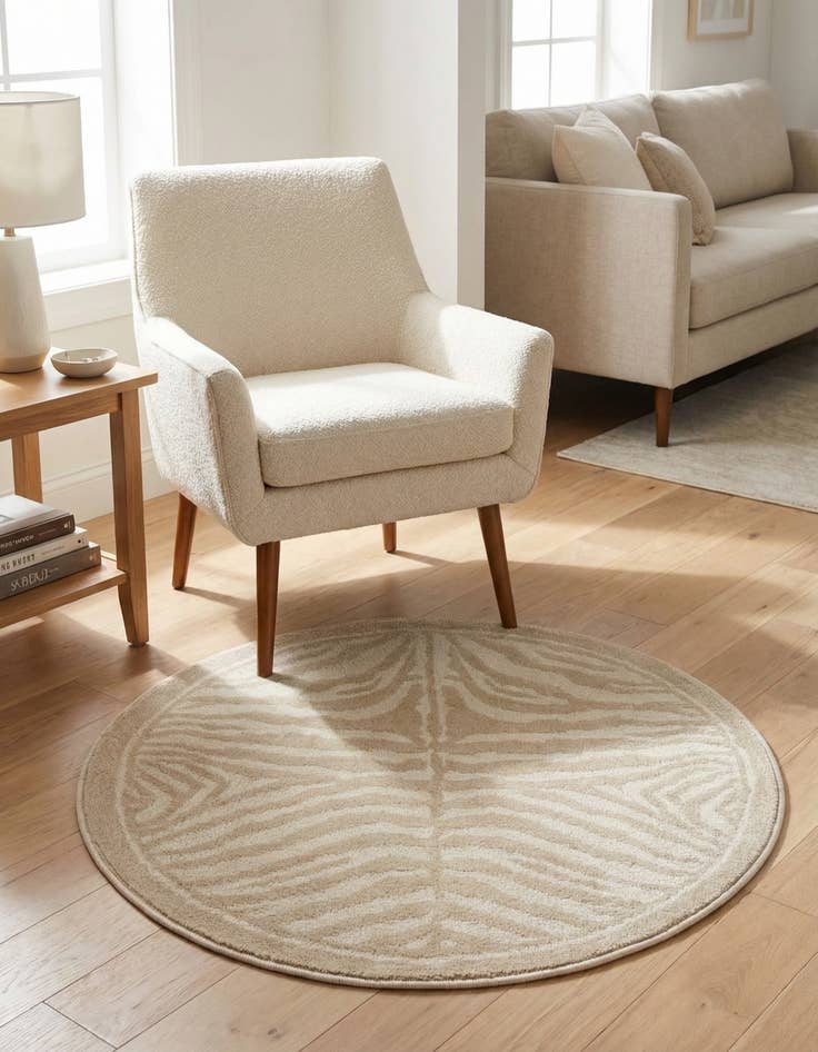 Detail image of  3' x 3' Savannah Round Rug