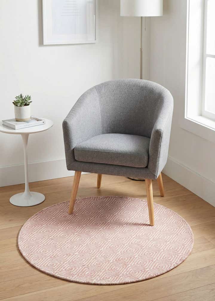 3' 1 x 3' 1 Hand Woven Geo Trellis Flatweave Round Rug