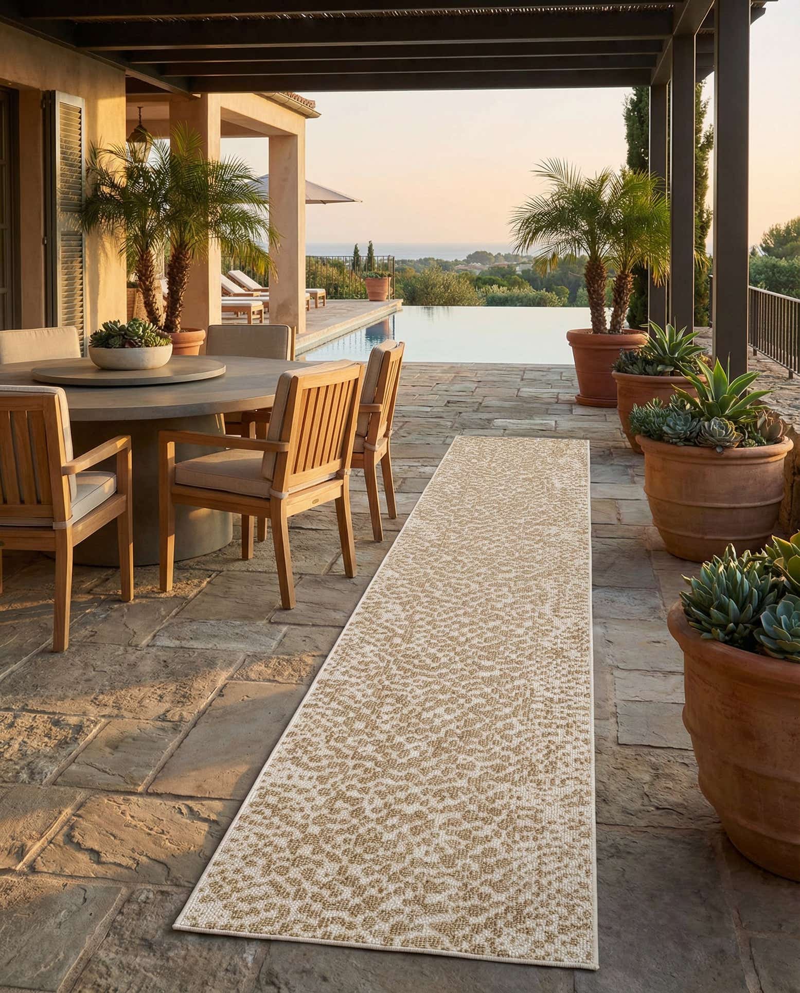 2' 7 x 12' Easy-Clean Safari Indoor / Outdoor Runner Rug