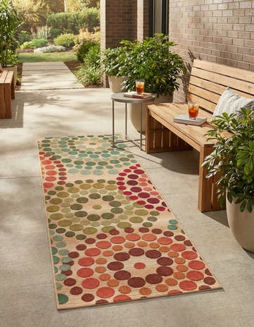 2' x 6' Easy-Clean Modern Indoor / Outdoor Runner Rug