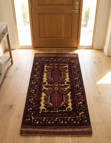 2' 6 x 4' 7 Hand Knotted Sumak Wool Runner Rug