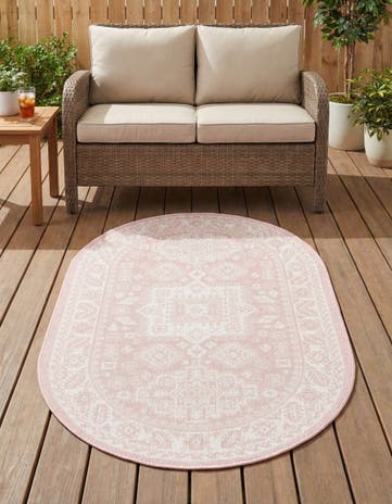 Pink Easy-Clean Aztec Indoor / Outdoor Oval Rug