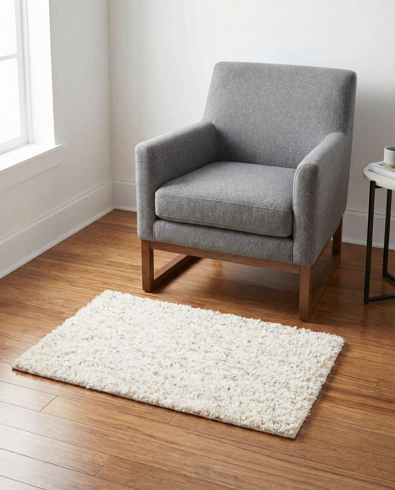 2' x 3' Solid Shag Rug