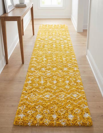 2' 7 x 12' Moroccan Trellis Shag Runner Rug