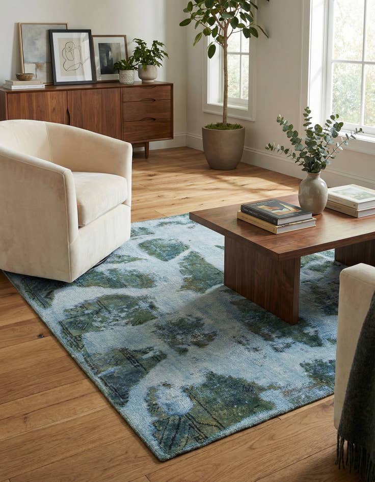 Detail image of 4' x 5' Hand Knotted Ultra Vintage Persian Wool Square Rug