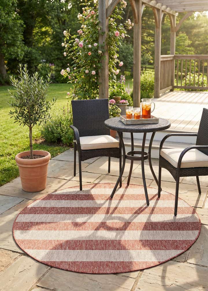 6' x 6' Easy-Clean Ribbon Indoor / Outdoor Round Rug