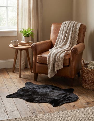 1' 8 x 2' 7 Cowhide Leather Rug