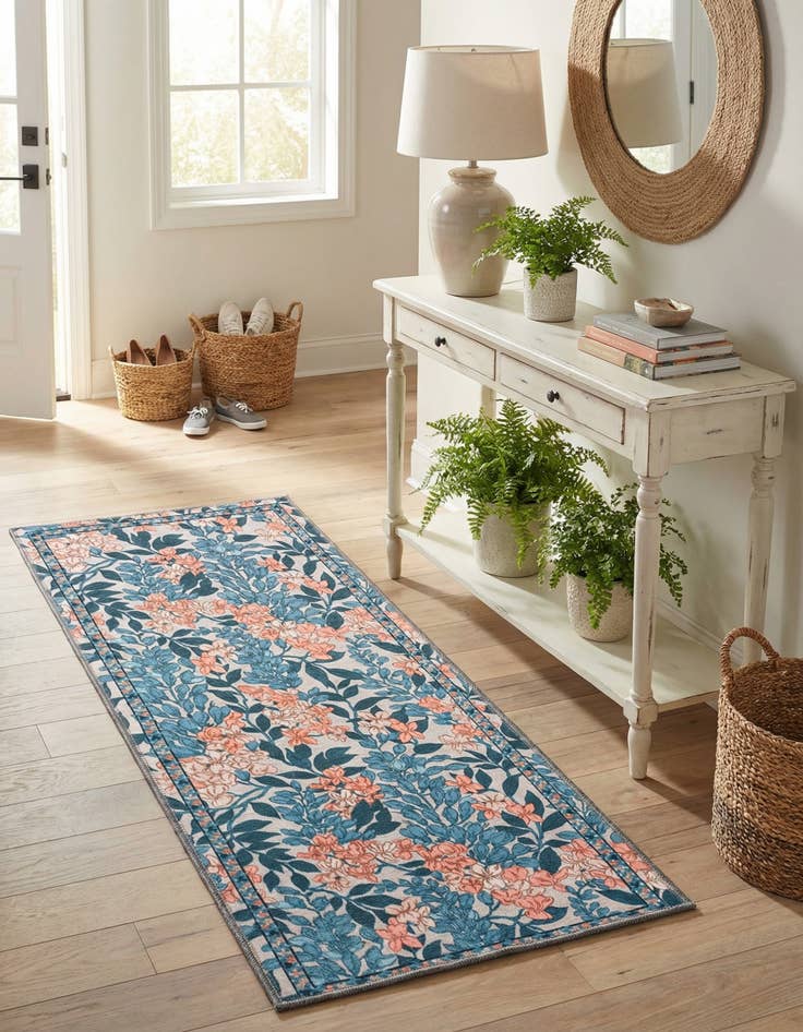 Detail image of 2' x 5' Yara Runner Rug