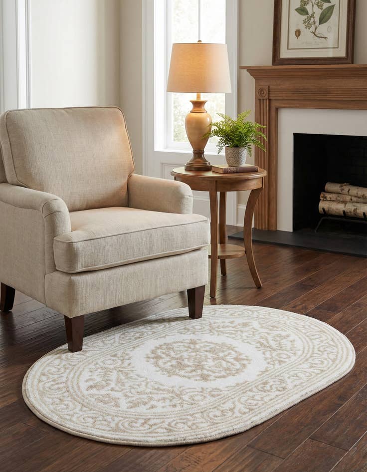 Detail image of 2' x 3' Hermitage Oval Rug