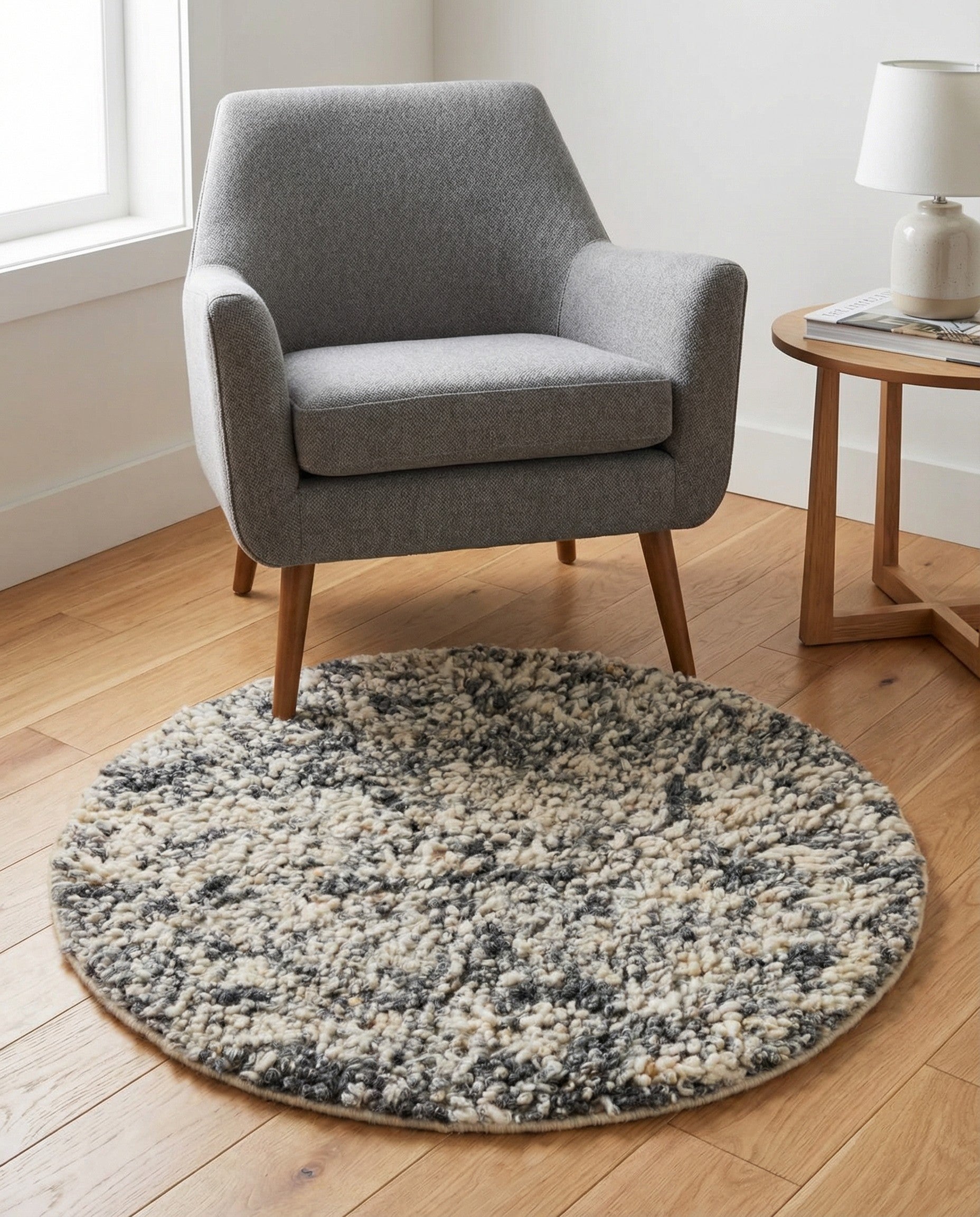 3' 1 x 3' 1  Hand Woven Haka Deluxe Shag Round Rug