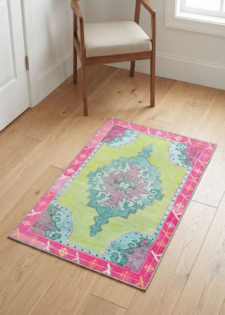 2' x 3' Washable Timeless Rug