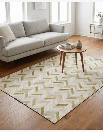 4' x 5' 10 Cowhide Leather Rug