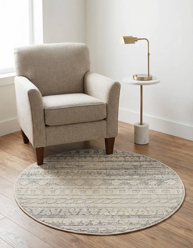 Detail image of 3' 3 x 3' 3 Arlo Round Rug