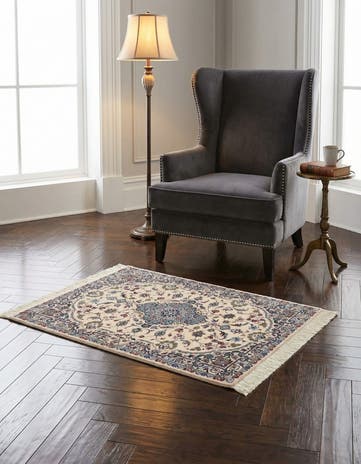 2' 11 x 3' 10 Nain Rug