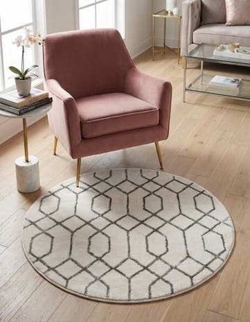 3' x 3' Marilyn Monroe&trade; Glam Trellis Round Rug