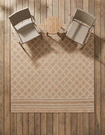 5' 1 x 5' 1 Easy-Clean Trellis Indoor / Outdoor Square Rug