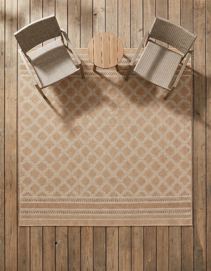 5' 1 x 5' 1 Easy-Clean Lattice Indoor / Outdoo...
