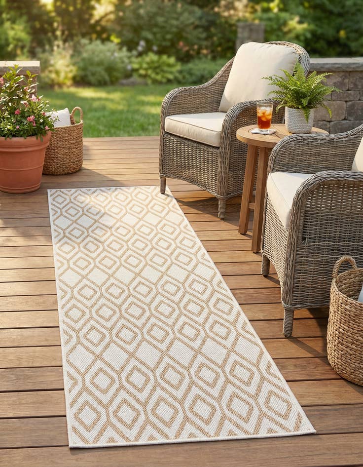 Detail image of 2' x 6'  Washable Jill Zarin Turks and Caicos Indoor / Outdoor Runner Rug