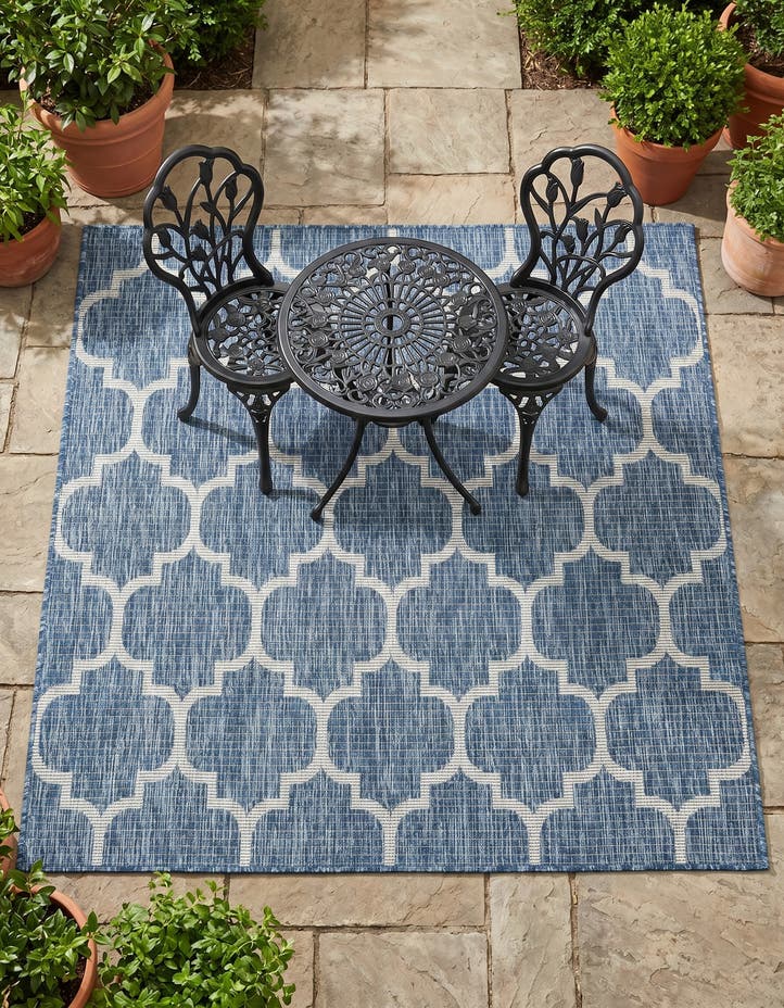 5' 3 x 5' 3 Easy-Clean Lattice Indoor / Outdoo...