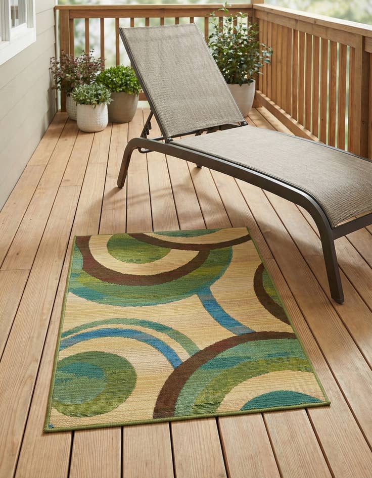 Detail image of 2' 2 x 3'  Washable Modern Indoor / Outdoor Rug