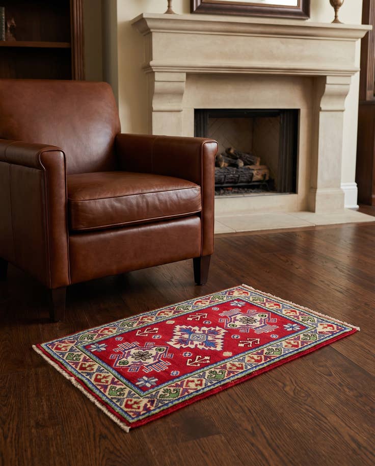 Detail image of 2' x 3' Hand Knotted Kazak Rug