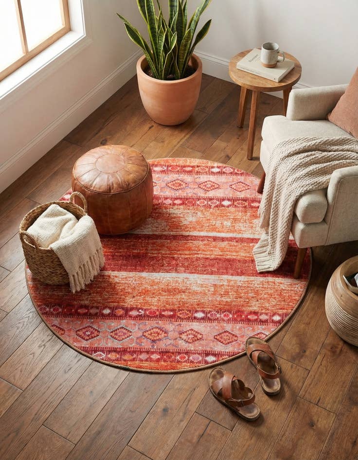 Detail image of 3' 6 x 3' 6 Timeless Round Rug