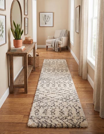 2' 7 x 13' Moroccan Shag Runner Rug