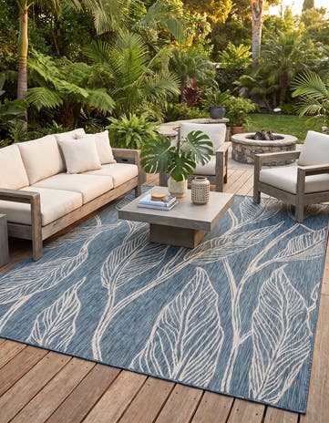 7' 10 x 11' Easy-Clean Botanical Indoor / Outdoor Rug