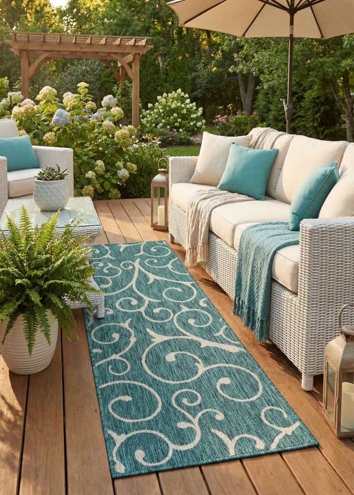 2' x 6' Easy-Clean Botanical Indoor / Outdoor Runner Rug