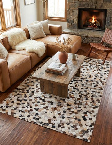 5' 1 x 7' 10 Cowhide Rug