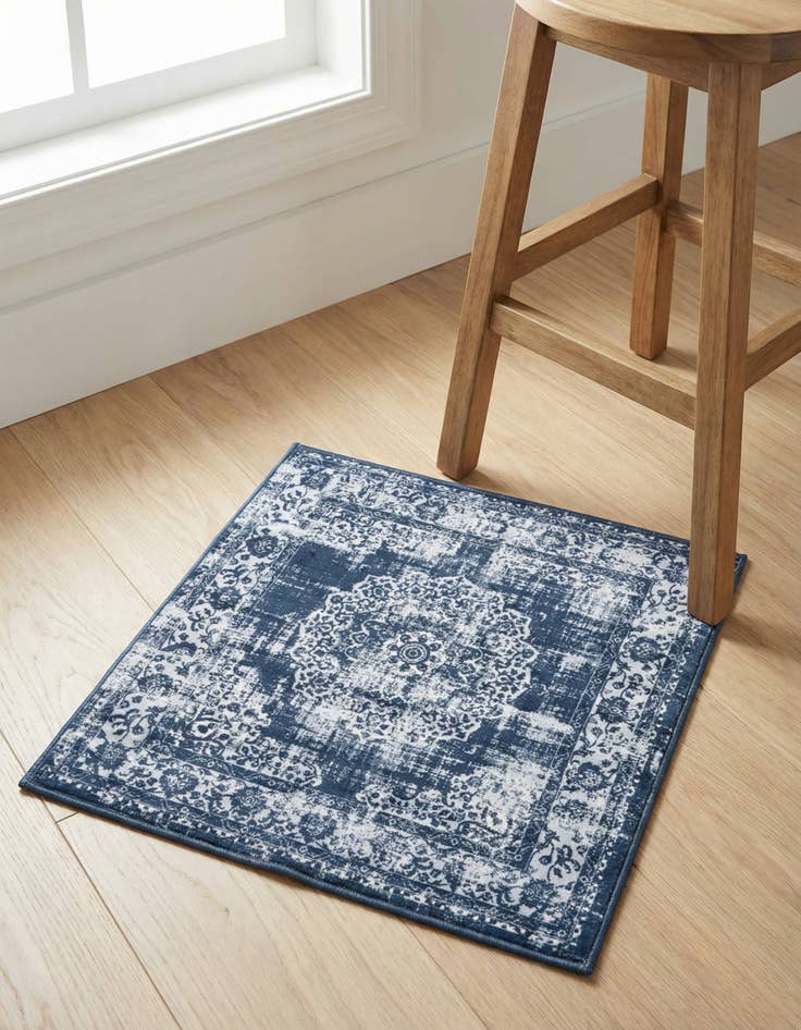 Detail image of 1' 4 x 1' 4 Estate Sample Rug