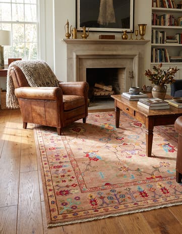 5' 1 x 6' 7 Hand Knotted Kazak Rug