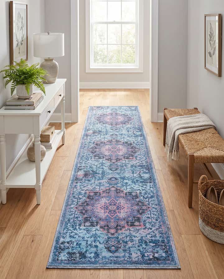 2' x 9' 10 Washable Francesca Runner Rug