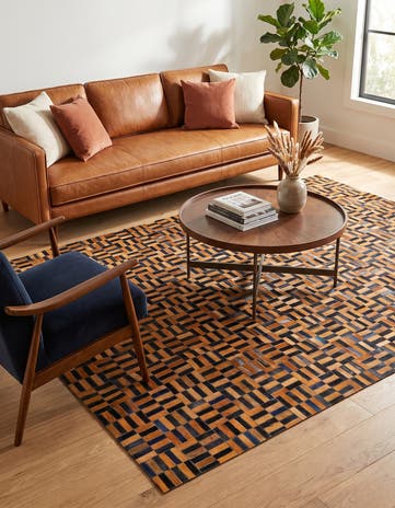 5' 1 x 8' Cowhide - Patchwork Rug