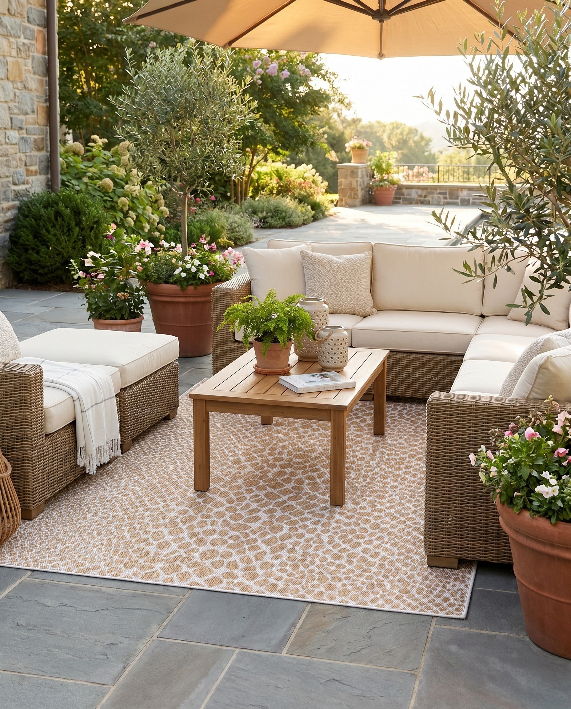 5' 3 x 8' Easy-Clean Jill Zarin Cape Town Indoor / Outdoor Rug