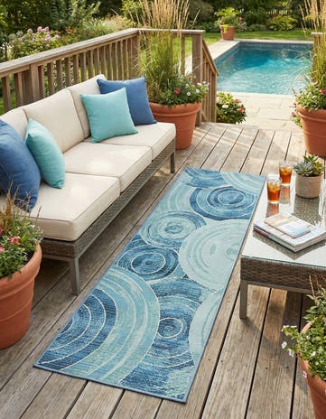 2' x 6' Easy-Clean Modern Indoor / Outdoor Runner Rug