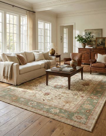8' 2 x 10' Hand Knotted Oushak Wool Rug
